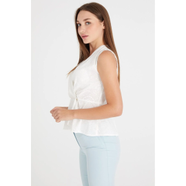 KENDİNDEN DESENLİ BLUZ